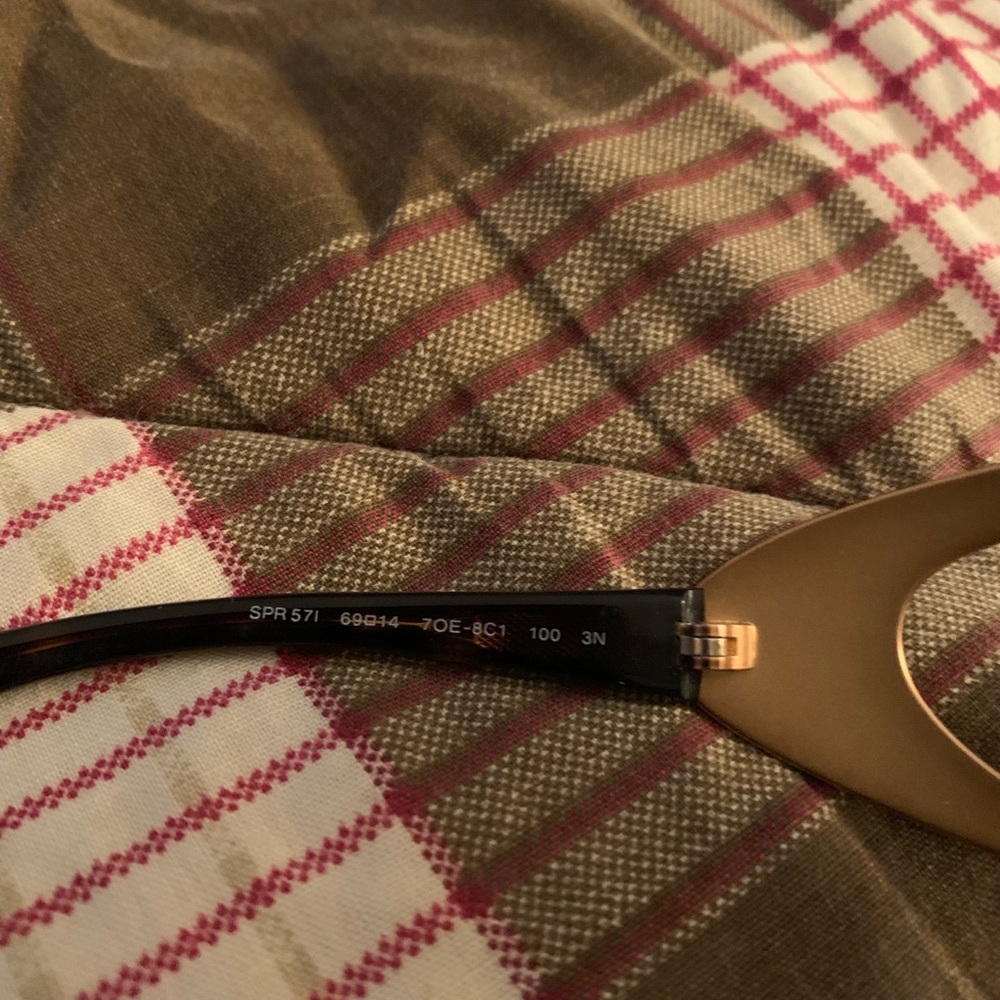 Prada sunglasses - Picture 3 of 4